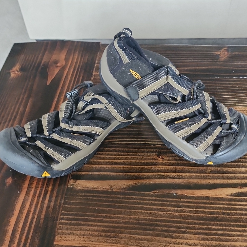 Keen Black and Tan Sandals